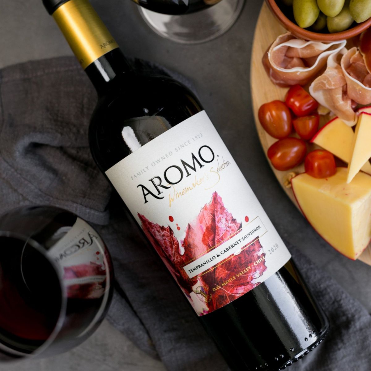 Rượu vang Aromo Tempranillo, Cabernet Sauvignon- Chile Wine