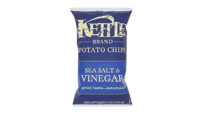 Kettle Sea Salt and Vinegar Flavoured Potato Chips 141g