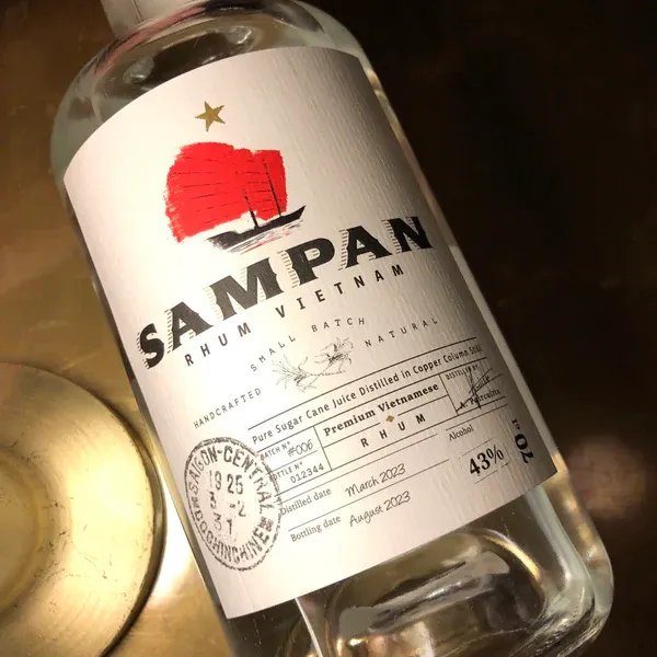 Sampan Rhum 43%- Vietnam Rhum- 70%cl- 43%v/v