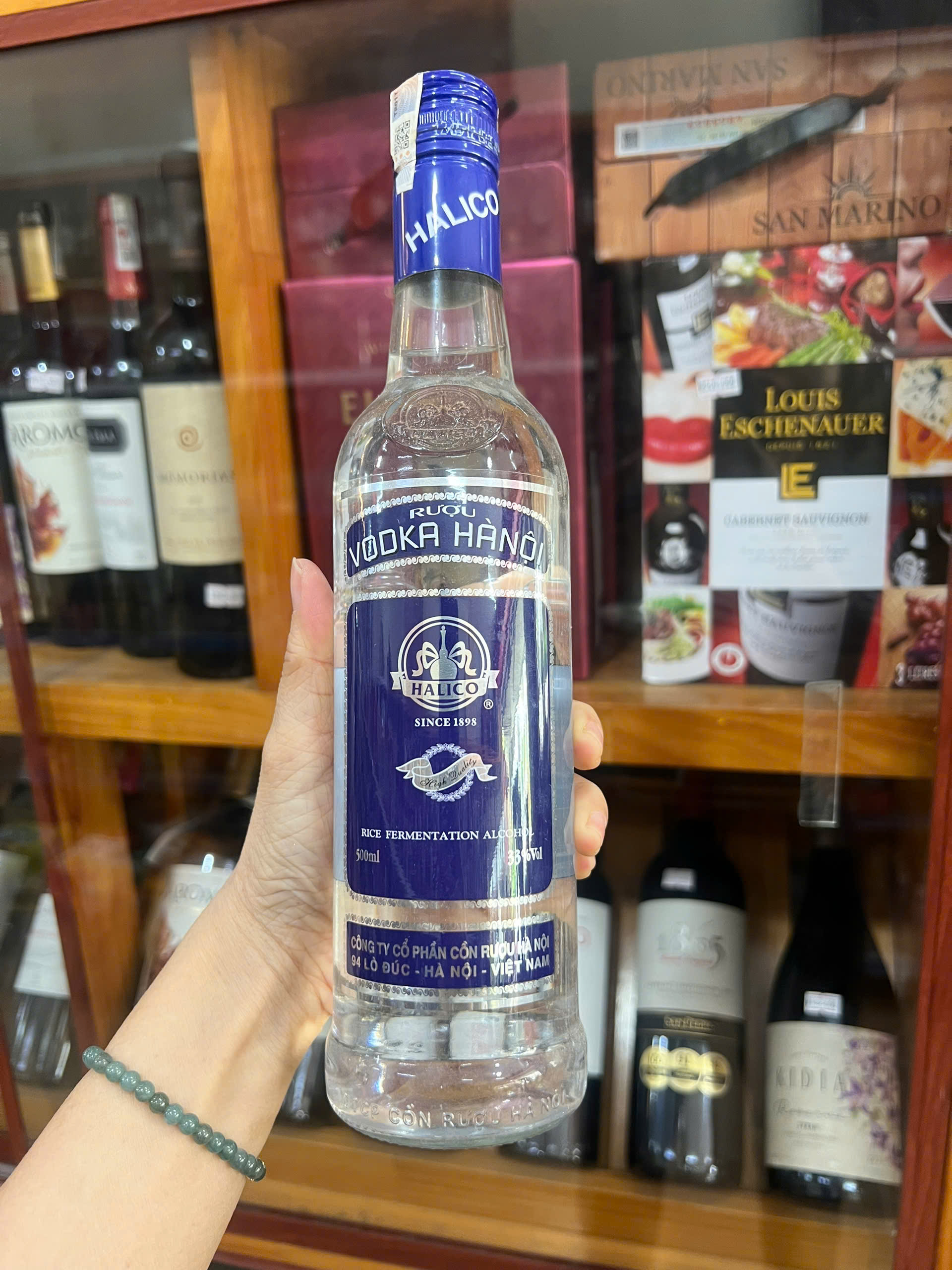 Vodka Ha Noi - Rice Fermentation Alcohol- 50cl-33%v/v